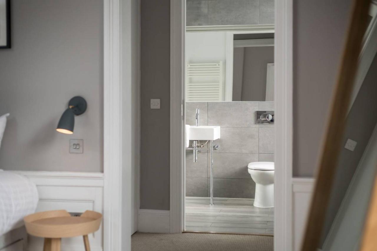 Joivy Spacious And Bright 1Bed Apt, Short Walk From Princes Street Edynburg Zewnętrze zdjęcie